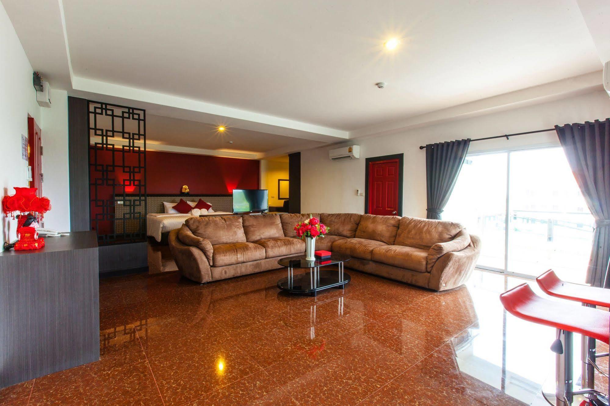 Gallery Lake View Hotel Khon Kaen Extérieur photo