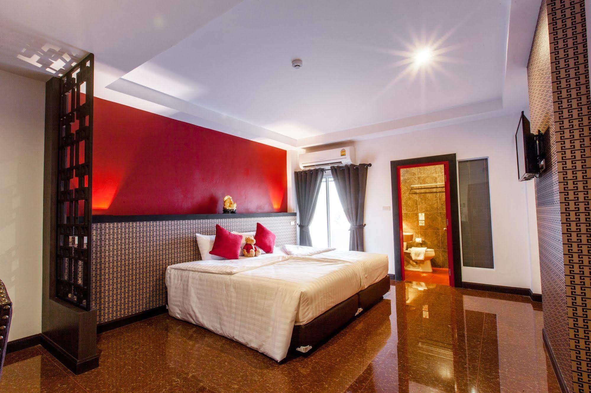 Gallery Lake View Hotel Khon Kaen Extérieur photo