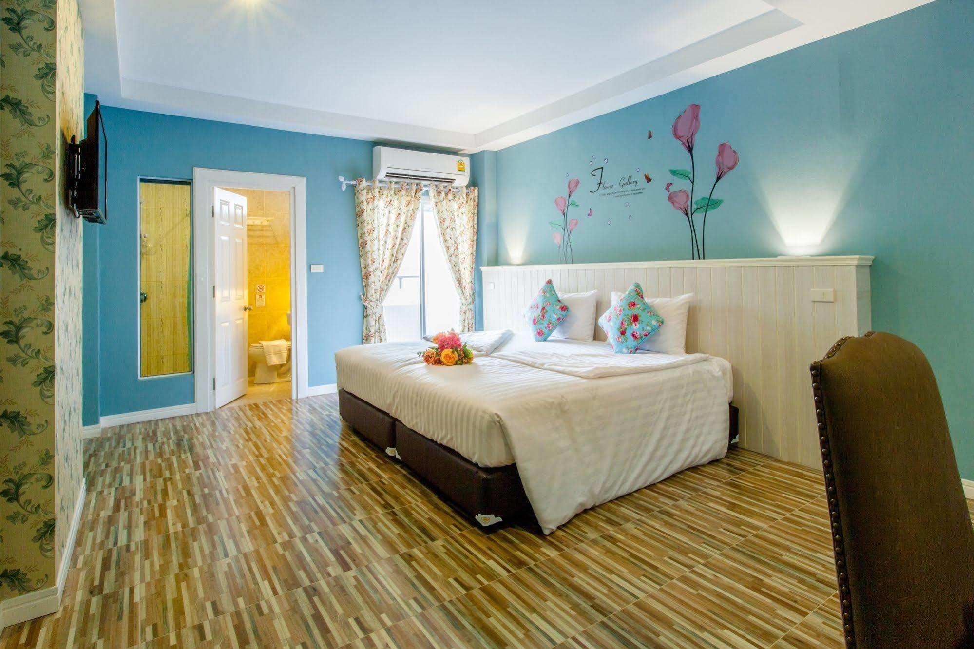 Gallery Lake View Hotel Khon Kaen Extérieur photo